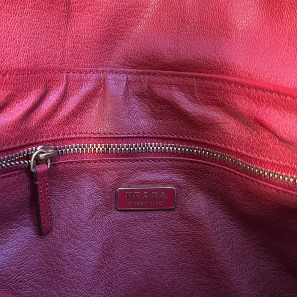 NWT Prada red, soft leather with rose-gold chain bag. - Picture 8 of 16